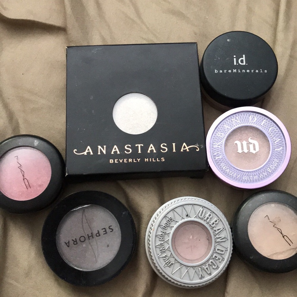 Eyeshadow bundle